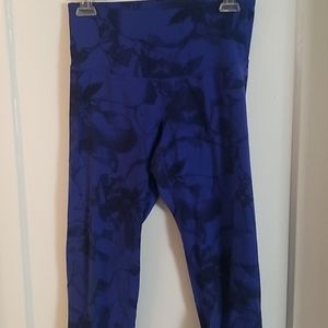 Old Navy Activewear Capri leggings